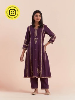 Priya Chaudhary - Purple Soft Chanderi Kurta with Pants (Set of 2)