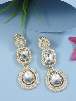 I Jewels - White Gold Plated Traditional Stone & Beads Tear Drop Earrings (E379W)