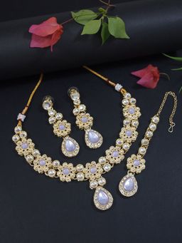 I Jewels - Purple Gold Plated Traditional Kundan Stone Choker with Earrings & Maangtikka (IJ375Pu)