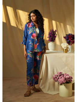 THREE-THREE - Women Blue Floral Printed Shirt and Pant
