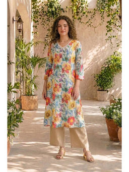 Aurelia - Women Off White Floral Viscose Blend Kurta