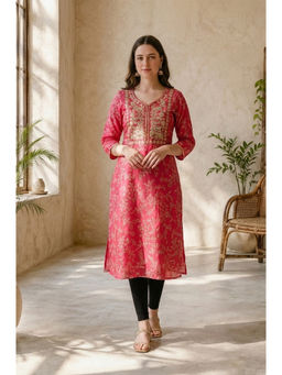 Aurelia - Women Pink Floral Viscose Blend Kurta