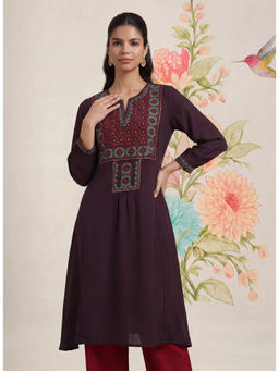Lakshita - Jugani Wine Embroidered Kurta