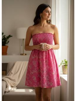 That Romeo - Pink Rosewood Paisley Smocked Dress