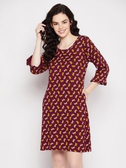 Clovia - Graphic Print Short Nightdress With Pocket Maroon