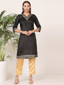 Kaanchie Nanggia - Black Printed Kurta with Pant (Set of 2)