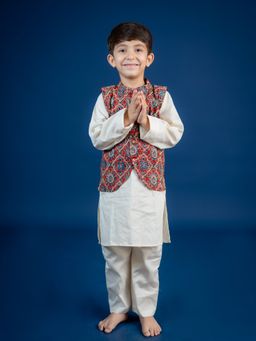 Mini Maana - Maroon Divit Cotton Printed Kurta Pyjama Bandi Set