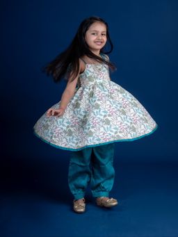 Mini Maana - Green Myra Girls Cotton Flared Kurta and Salwar