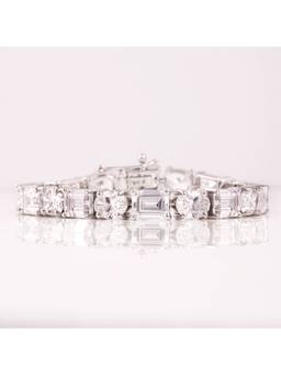 PRATA - Emerald And Oval Shape Tennis White Bracelet