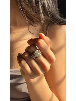 PRATA - Sunlit Petal White Ring