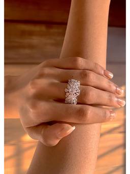 PRATA - Glittering Horizon White Ring