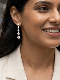 PRATA - Gradient Drop White Earrings
