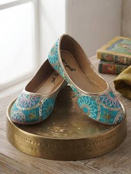 BOYZ N GALZ - Girls Teal Green Multi-Embroidered Ethnic Jutti