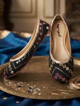 BOYZ N GALZ - Girls Black Embroidered Mirror-Work Ethnic Jutti