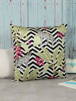 India Circus by Krsnaa Mehta - Cheetah In Chevron Blended Velvet Cushion Cover