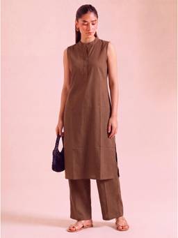 Gahan - Solid Cotton Slub Kurta and Pant - Brown