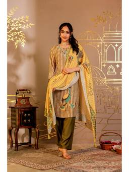 Gahan - Women Muslin Adda Work Printed Kurta with Dupatta