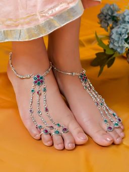 Silvermerc Designs - Floral Anklet With Triple Toe Ring