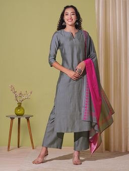 Gahan - Womens Grey Rayon Blend Straight Solid Kurta with Pant & Dupatta (Set of 3)