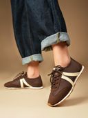 Brown color option, Currently selected