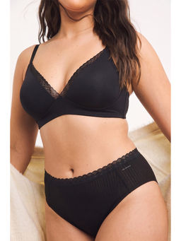 Van Heusen - Women Black Lace Trim Plunge Bra