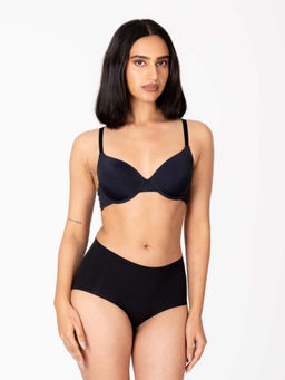 Shapercult - Women Black Solid Minimizer Bra