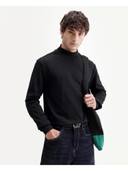 Black color option, Currently selected