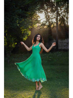 Zeefaa - Green Daydream Daisy Dress
