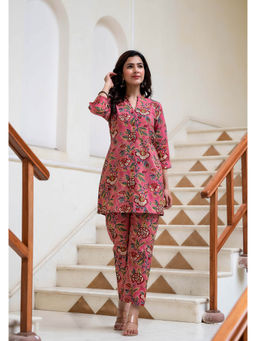 Jaipuri Adaah - Dreamy Floral Hand Block Co-Ord Set (Set of 2)