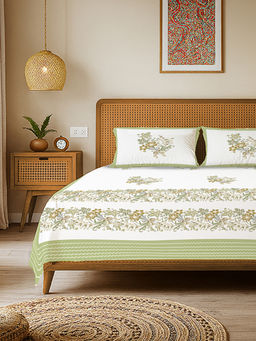 Urban Space - Taarini Green Rajasthani Floral Cotton Bedsheet with 2 Pillow Covers (King)