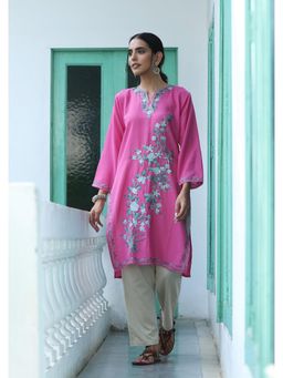 House of Chikankari - Crafts Aari Embroidered Cotton Womens Long Kurta - Pink