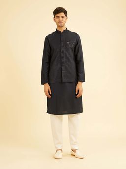 Manyavar - Black Kurta with Jacket, Brooch & Pyjama For Men