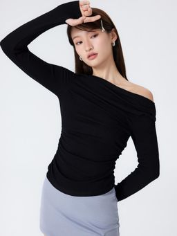 Cider - Black Solid Asymmetrical Neck Long Sleeve Top