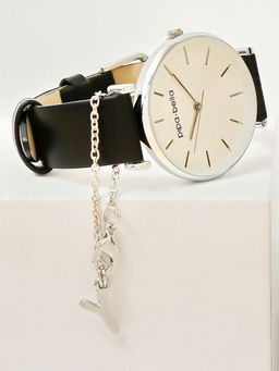 Pipa Bella by Nykaa Fashion - Silver-Plated Y Initial Watch Charm