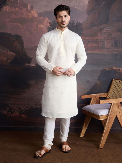 Sanwara Men Stylish and Designer Woven Kurta and Pyjama (Set of 2)