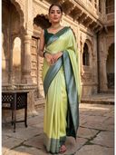 Green color option, Currently selected