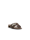 Brown color option, Currently selected