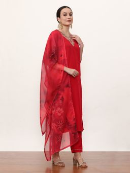 Jaipur Kurti - Red Embroidered Kurta, Pant with Dupatta (Set of 3)