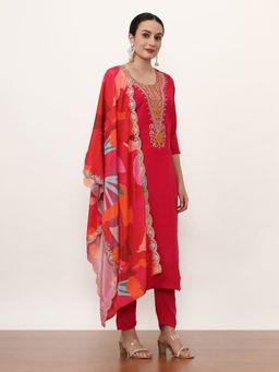 Jaipur Kurti - Red Embroidered Kurta, Pant with Dupatta (Set of 3)