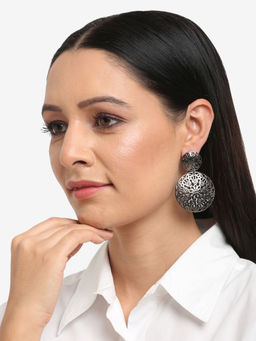Ruby Raang Studio - Dusk Dew Silver Earrings