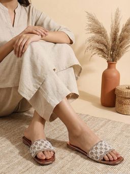 Aroom - Women Copper Flats