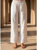 White color option, Sold out, Currently selected