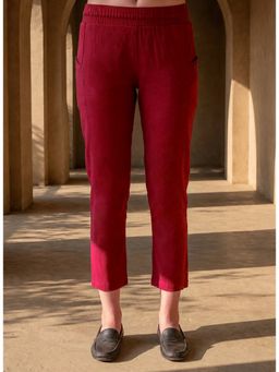 Lakshita - Women Maroon Cotton Blend Regular Fit Capris