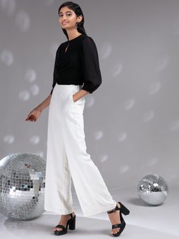 Twenty Dresses by Nykaa Fashion - Black Solid Keyhole Neck Full Puff Sleeves Top