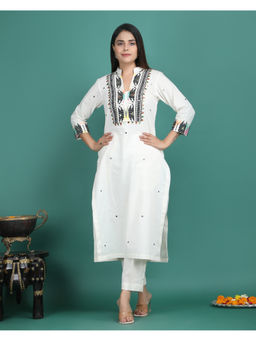 Ritivesh - White Black Panel Kurta with Pant (Set of 2)