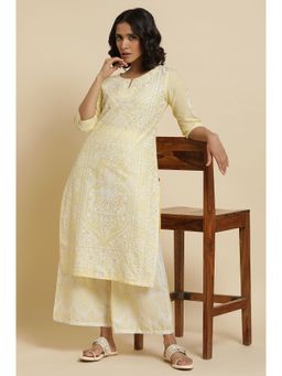 W - Yellow Floral Kurta & Parallel Pant (Set of 2)