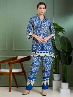 FASHOR - Ethnic Floral Printed Straight Fit Co-Ord Set - Blue