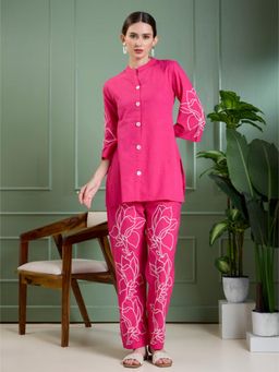 FASHOR - Floral Embroidered Straight Fit Co-Ord Set - Pink