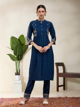 FASHOR - Floral Thread Work Embroidered A-Line Kurta with Pant - Teal Blue