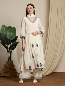 FASHOR - Ethnic Embroidered A-Line Pleated Kurta with Pant and Dupatta - Off White